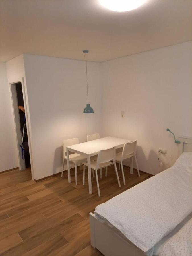 Studio Apartment Zara ภายนอก รูปภาพ